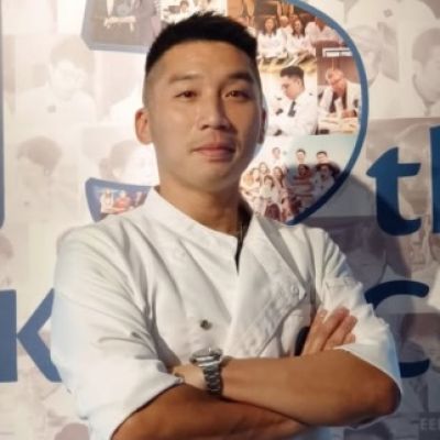 Nick  Ho